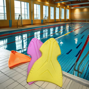 Tabla de Natación de Espuma EVA Resistente para Principiantes con Base Estándar de Diseño Progresivo, 44 cm x 29 cm x 3.8 cm, para Mujeres, Piscina - Product Image 1