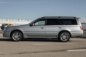 1998 N-i-s-s-a-n S-t-a-g-e-a R-S F-o-u-r V - Product Image 3