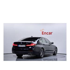 BMW 520i M Sport 2023, conduite à gauche, boîte automatique, Série 5, 520i M avec 38 245 km - Product Image 2