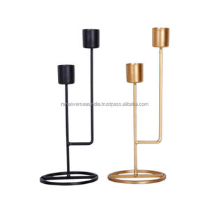 Candelabro Clásico de Metal y Hierro, Negro y Dorado, Adorno de Lujo, Perfecto para Cualquier Ocasión, Varios Estilos Disponibles - Product Image 4