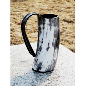 Jarra de Cuerno Natural de Calidad, Hecha a Mano, Estilo Vikingo, para Festivales de Cerveza y Fiestas al Aire Libre, Precio de Venta para Exportación - Product Image 1