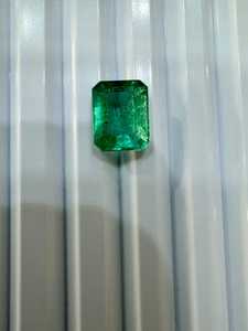 Piedra de Esmeralda y sus Beneficios: Guía Completa sobre el Poder Curativo de la Piedra de Esmeralda, Crecimiento Espiritual, Prosperidad, Amor, Energía y Astrología - Product Image 4