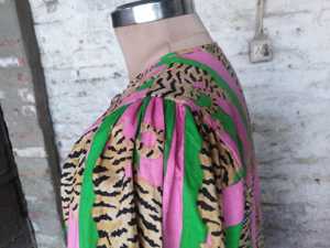 Robe en coton longueur genou, col rond, manches mi-bouffantes, coupe ample, motif animalier imprimé à la main, broderie, tenue quotidienne pour femme - Product Image 5