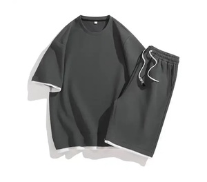 Nuevo Diseño de Verano, Conjunto Deportivo de 2 Piezas para Hombre, Delgado, de Secado Rápido, 100% Algodón, Camiseta de Manga Corta y Pantalones Cortos Deportivos de Alta Calidad - Product Image 2