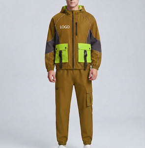 OEM Custom <b>Half</b> <b>Zip</b> Pullover <b>Jacket</b> and Pants 2 Pieces Set Blank Oversized Nylon Windbreaker Tracksuit for <b>Men</b> - Product Image 5