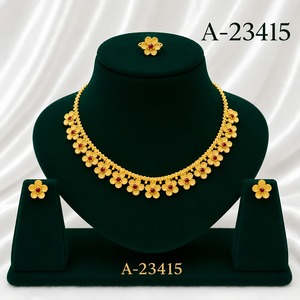Classic 24K Gold Plated <b>Leaf</b> Pattern <b>Necklace</b> and Earring Set for Women Wedding Jewelry A-23403 - Product Image 3