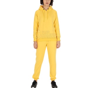 Conjunto de 2 piezas de calidad superior de nuevo diseño 2025 para mujer, chándales con estampado de logotipo personalizado para mujer, conjuntos para mujer - Product Image 1