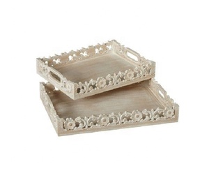 Juego de Bandejas Decorativas Hechas a Mano de Madera de Pino Ecológica, Duradera y de Grado Comercial para Uso en Hoteles, Restaurantes y Servicios de Catering, Navidad - Product Image 2