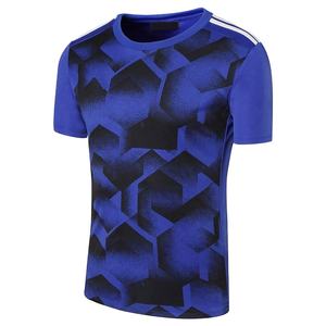 Camiseta Deportiva Personalizada al por Mayor para Hombre, Modelo 2026, de Poliéster, Manga Corta, Cuello Redondo, Color Sólido, con Estampado por Sublimación - Product Image 3