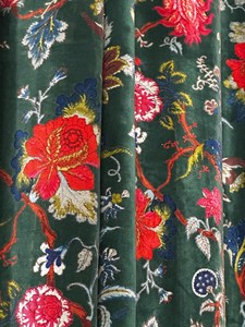 ผ้ากำมะหยี่คอตตอนพิมพ์ลายด้วยมือ สีเขียวป่า สำหรับงานตกแต่งและหุ้มเบาะ ผ้ากำมะหยี่คอตตอนพิมพ์ลายหรูหราสำหรับงานหุ้มเบาะ - Product Image 3