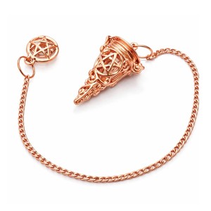 Pendentif Feng Shui en forme de cône poli or rose pour la guérison énergétique, la divination et l'art écologique - Vente en gros - Product Image 1
