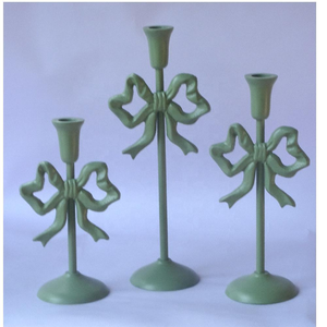 Porte-bougie en métal élégant en forme de nœud, finition dorée brillante, pour la saison des fêtes, centre de table pour mariage, décoration de la maison - Product Image 5