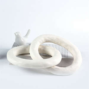 สร้อยคอเรซิ่นขนาดใหญ่สไตล์วินเทจ สีผสมผสาน สร้อยคอพังก์แบบกลวง ขนาดใหญ่ หนา รูปทรงกลม ยาว ทำจากอะคริลิกเรซิ่น  งานศิลปะติดผนัง - Product Image 1