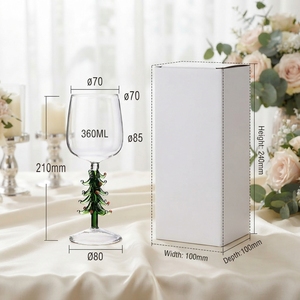 Coupes à champagne personnalisées, gobelets à pied, verrerie pour les collaborations de marques, les pop-ups et les campagnes de fêtes - Product Image 6