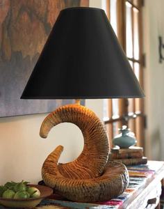 Applique murale LED de style nordique en corne naturelle pour table, luminaire décoratif d'intérieur pour la maison et les projets hôteliers - Product Image 1