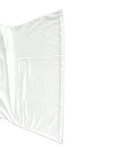 Nuestra camiseta Polo Classic Elegance para hombre presenta un ajuste moderno que favorece todo tipo de cuerpo, una sensación transpirable y liviana - Product Image 2