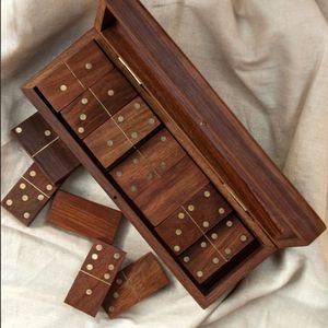 Ensemble de dominos en bois faits à la main, design moderne, écologique, artisanat professionnel, cadeau de pendaison de crémaillère, utilisation sur table - Product Image 2
