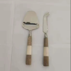 Ensemble de couverts en acier inoxydable avec manche en os, cuillère, fourchette, couteau réutilisables, style vintage, vaisselle de table écologique et durable pour les fêtes - Product Image 1