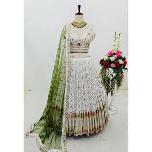 Hermoso Lehenga Choli con Dupatta para fiesta Suministros elegantes para fiestas - Product Image 2