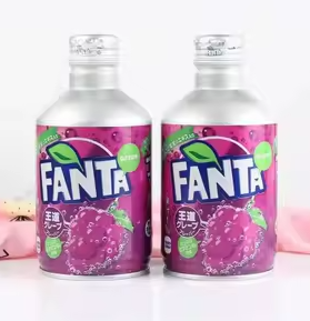 Fanta Grape Japon 24x300ml en canettes métalliques, contient du stévia E960 comme édulcorant, option à faible teneur en sucre, commande en gros disponible - Product Image 2