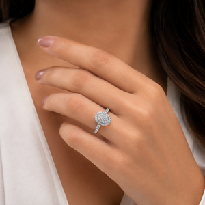 Bague de fiançailles avec cluster de diamants ronds naturels de 1,00 carat |   Bijoux fins pour femme en or blanc sertis de pierres, pour anniversaire de mariage - Product Image 2