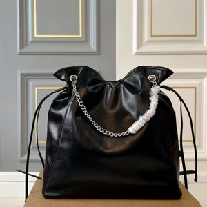 Waterproof Quilted <b>Drawstring</b> Bucket Tote <b>Bag</b> Luxury Designer <b>Large</b> Capacity Soft Chain Shoulder Handbag - Product Image 1