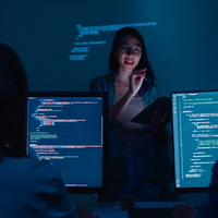 UNIVENTURE Kurumsal Javascript Geliştiricisi Hedef Kitle Etkileştirme Programları ve Kurumsal Yenilikçi Ön Uç Yazılım Sistemleri