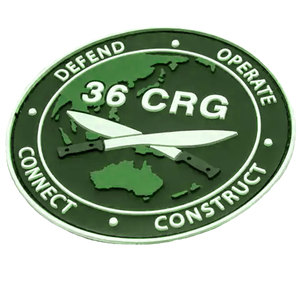 แผ่นยางพีวีซีคุณภาพสูงแบบนิ่ม พิมพ์โลโก้ตามสั่ง ป้ายยางแฟชั่น เครื่องประดับแฟชั่น แผ่นยางพีวีซี - Product Image 5