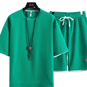 Conjunto a juego para hombre, fabricante de camisetas de algodón y pantalones cortos tipo cargo, conjunto de verano de 2 piezas, OEM, ODM, logotipo personalizado - Product Image 1