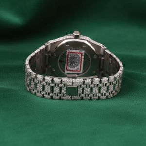 Montre de luxe en diamant, bracelet en argent moissanite, fermoir caché, mouvement à quartz ETA analogique, unisexe, 15 mm, argent, résistante à l'eau 10 m - Product Image 6