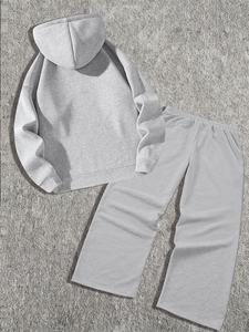 Ensemble survêtement homme gris clair oversize avec sweat à capuche et pantalon large en molleton de coton – Tenue décontractée premium deux pièces style streetwear - Product Image 5