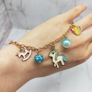 Perles en alliage époxy licorne, colorées, en forme de cœur arc-en-ciel – Décoration pour fêtes, remises de diplômes, anniversaires et usage quotidien - Product Image 6