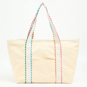 Bolso Tote 2026 de Fabricación Pakistaní con Diseño Moderno y Estructura Ligera para Salidas Informales - Product Image 2