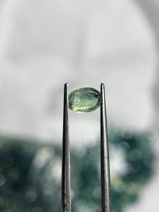 Kyanite de couleur menthe naturelle, pierre précieuse ovale facettée d'Afrique pour la fabrication de bijoux - Product Image 3