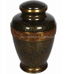 Top Trending Funeral Memorial Recuerdo Cenizas para adultos Acabado de nuez Diseño personalizado Cenizas para adultos Urnas de cremación de metal - Product Image 1