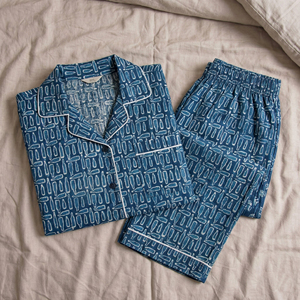 Conjunto de Pijama de Invierno para Mujer, de Algodón Tejido a Mano, Color Índigo, Suave y Sólido |   Ropa de Dormir Hecha a Mano |   Proveedor Mayorista de Ropa de Dormir - Product Image 3