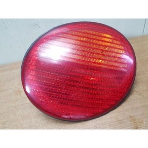 ไฟท้ายรถโฟล์คเต่ามือสอง ขวา รุ่น 1C0945172D - Product Image 1