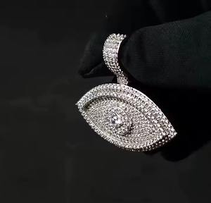 Pendentif unisexe en moissanite VVS1 de 10 mm avec argent 925, bijoux hip-hop fins et élégants pour hommes et femmes - Product Image 2