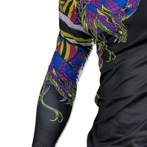 Camiseta de Manga Larga para Hombre, Totalmente Estampada, Sublimada, Fabricada por OEM, Poliéster y Elastano, Antimicrobiana - Product Image 4