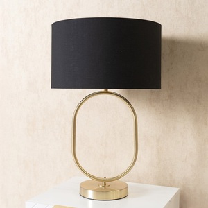 Lampe de table Orbit Loop en métal avec cadre ovale, abat-jour en lin noir, finition or brossé, lumière ambiante chaude, décoration élégante - Product Image 3