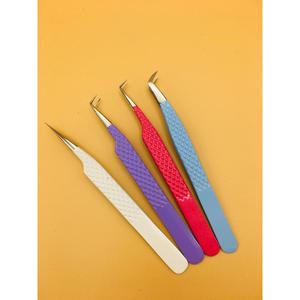 Pinzas para Pestañas de Acero Inoxidable de Precisión OEM con Punta Suave para Profesionales de la Industria de la Belleza - Product Image 1