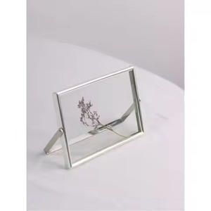 Classic Metal Glass Hanging Photo <b>Frame</b> Wall Display <b>Picture</b> <b>Frame</b> Interior Decoration Item - Product Image 1