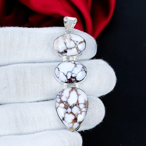 Colgante de Plata de Ley 925 con Triple Piedra de Jaspe Caballo Salvaje, Hecho a Mano, Geométrico, Joyería de Diseño de Alta Calidad, Regalo para Mujer - Product Image 1
