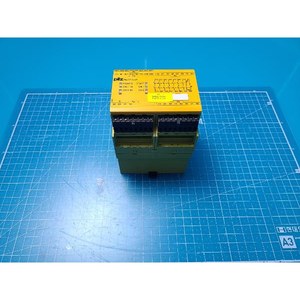 Módulo de Relé de Seguridad PILZ PNOZ X11P Usado Como Está, Piezas de Equipos Semiconductores Legados - Product Image 4