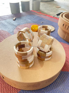 Anneau de serviette en bois de luxe avec décoration en résine rayée, porte-serviettes en céramique fait à la main pour la table, fête de mariage, pour une utilisation en cuisine - Product Image 4