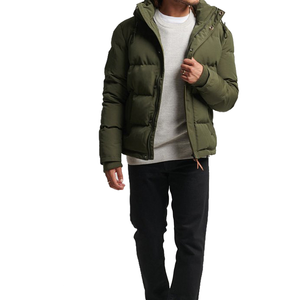 Chaqueta Acolchada con Capucha para Hombre, Color Verde Oliva, Cierre de Cremallera, Resistente al Viento, Informal de Invierno, Relleno Grueso de Poliéster, Corte Regular - Product Image 1