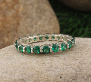 Bague en argent sterling avec serti de zircone cubique vert émeraude, taille ronde brillante, pour femmes, bijoux de naissance de mai, vente en gros - Product Image 2