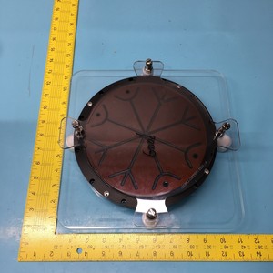 AMAT 0020-32151 Mandril ESC, Pedestal de 200 mm, con Muesca - Equipo y Piezas de Semiconductores de Confianza de la Marca Global Legacy - Product Image 1