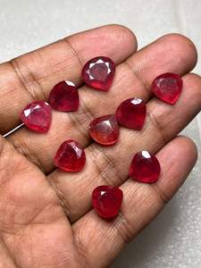 Gema Orgánica Pulida con Corte en Forma de Corazón, Certificada por Igtl de Bangkok, para la Elaboración de Joyas - Product Image 5