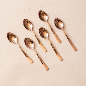 Ensemble de cuillères à Dessert à fruits en acier inoxydable plaqué or, fait à la main avec poignée à demi-torsion, nouveau Design de Style Royal - Product Image 1